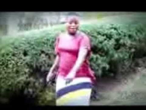 Signature ft rich mavoice