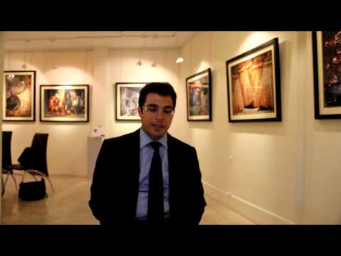 30 Columns photo exhibition by Mani Pirouzbakht