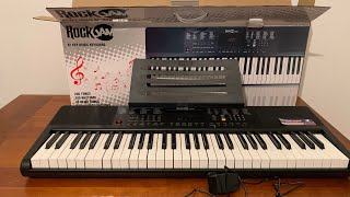 Video thumbnail for Unboxing RockJam RJ361 61 key electric music keyboard by Nick Botha