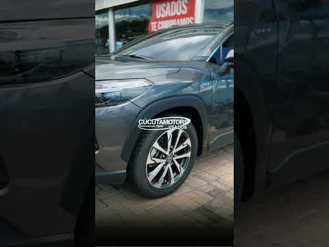 Usado como nuevo / Corolla Cross SEG Híbrida combina el espacio de una SUV  #toyota