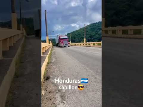 #contendores #calle hacia #trujillo #colon #trailer #camionesconestilo