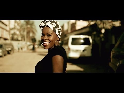 Ary - Pelo Menos 50 ft Titica [Official Video]