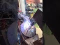 Riproduci video