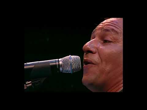 Menino Cagado - Mastruz com Leite