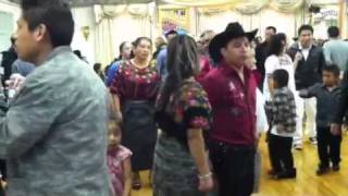 Fiesta de Santa Eulalia en Los Angeles  Carlos Toledo exige al camarografo apagar la camara