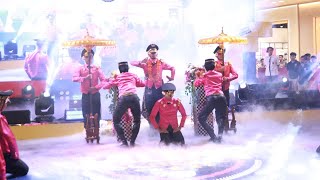 Download lagu MENGGELEGAR!! VARIASI FORMASI MUSIK PASKIBRA STEMSA (SMK NEGERI 1 SEMARANG) ULEG TALENT SCHOOL 2025 mp3