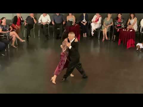  Amaia Zugadi  and  Alejandro Figueroa  are  dancing  to  the  vals  "  Pobre Flor  "  by  Alfredo De Angelis  in  2022