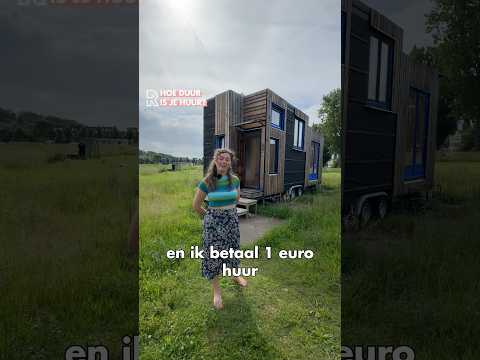 For €1, Eva lives in a tiny house in Dordrecht. 🍃🏡 #shorts #rijnmond #rent #renting