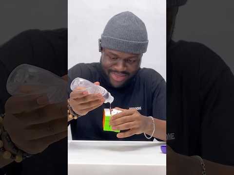 baby oil🧴 vs Rubik's cube🧊