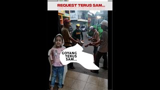 Download lagu Pengamen Malang Heboh #test1 mp3
