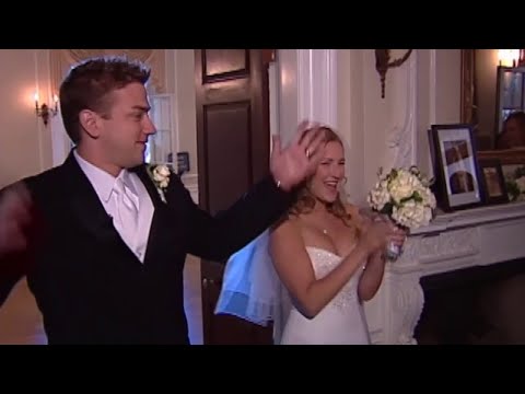 NYC Weddings Pick–Up