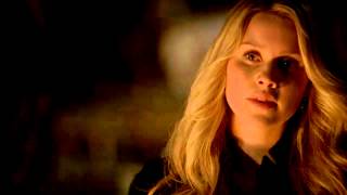The Originals - Music Scene - Walkabout by Augustines - 1x16