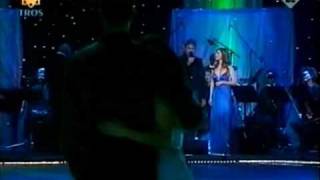 Jamie Salé &amp; David Pelletier skate to Andrea Bocelli &amp; Hayley Westenra - Vivo Per Lei (Dutch TV)