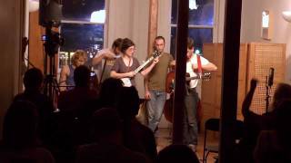 Spirit Family Reunion - "Woodie Guthrie" at Music in the Hall 25