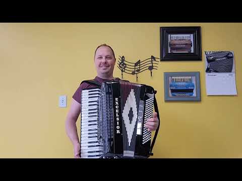 (SOLD!) - Excelsior 911 MIDI, mics, handmade reeds - VIDEO #1 (Carnegie Accordion Company)