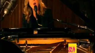 Diana Krall recria clássicos em  Wallflower