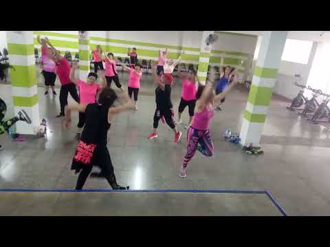 Parabrisa Carnavalero gpo. Bip zumba apocalipsis con Rossy Caballero