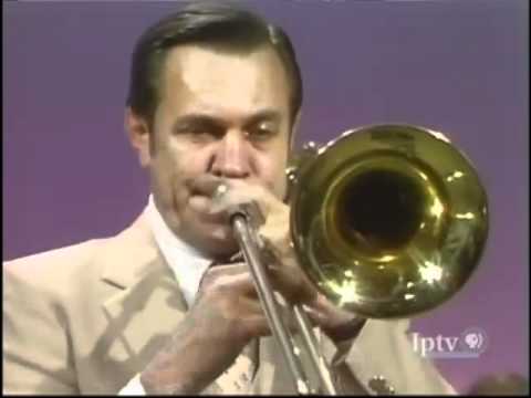 Basin Street Blues - Bob Havens on the Lawrence Welk Show (1981)