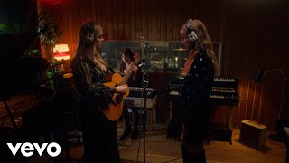 Musik-Video-Miniaturansicht zu Ready to Run Songtext von First Aid Kit