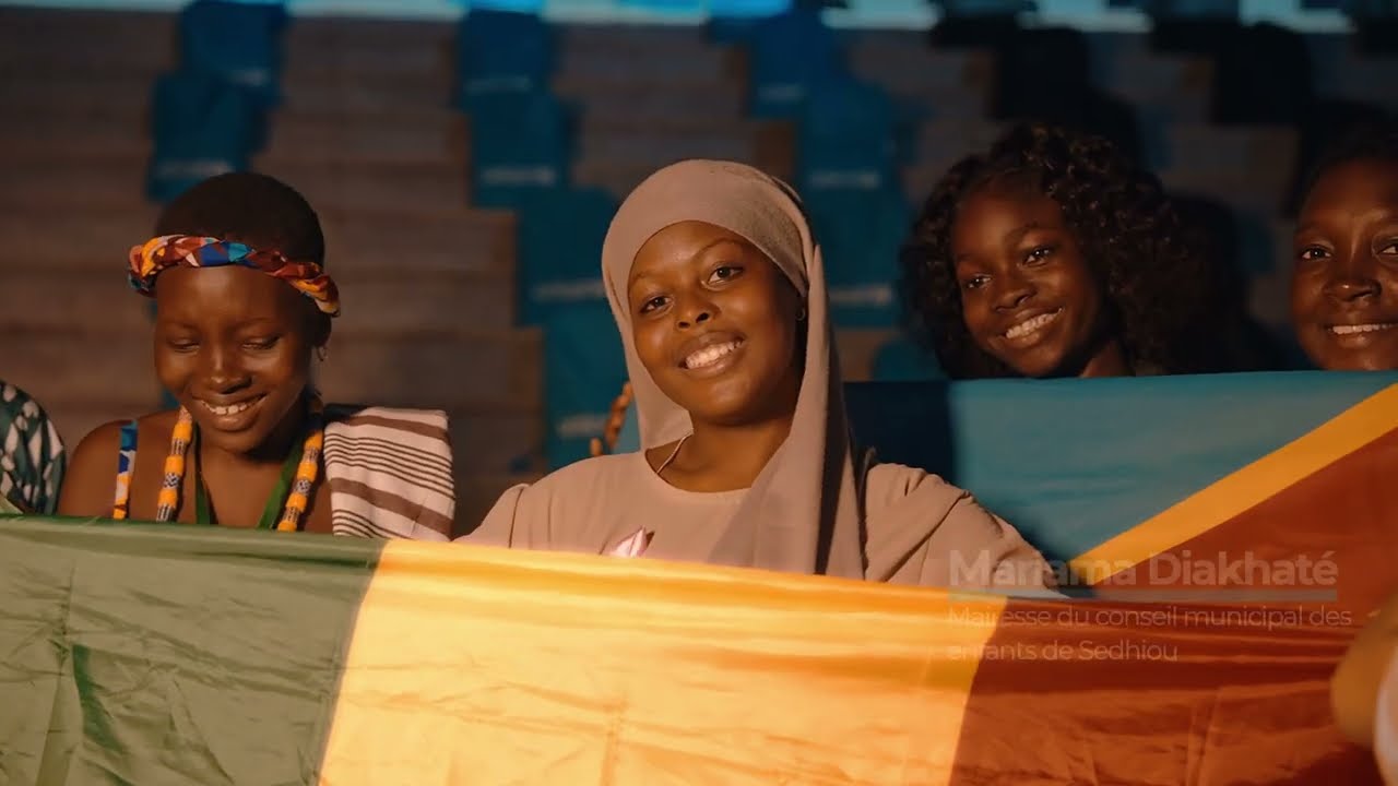 Clôture du Sommet des Filles de l'Afrique de l'Ouest et du Centre au Monument de la Renaissance