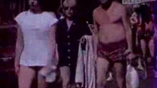 Les Casse Pieds - Holidays