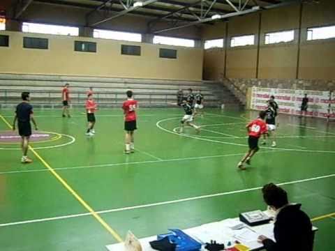 BALONMANO TORMES  -VS-  POLIDEPORTIVO BEJARANO  -CATEGORIA CADETES- (30-1-2011)