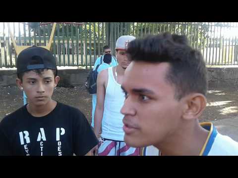 FREESTYLE EN LA AVENIDA Müss vs Berk