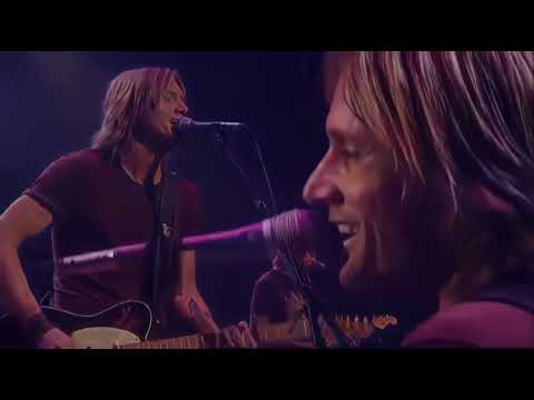 Keith Urban. Livin' Right Now Tour. Live. (1080P upscale.)