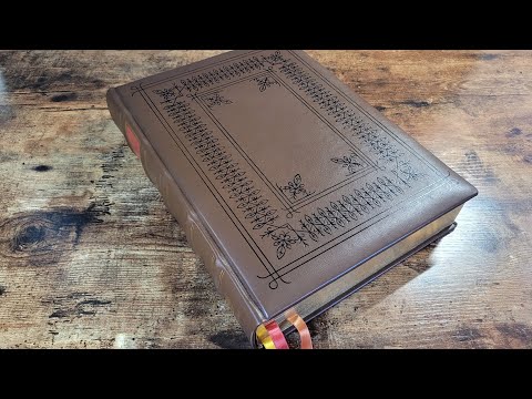 Cambridge Family Chronicle Bible in Brown Calfskin