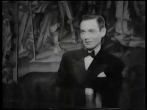 Paal Roschberg (Ex "Rocky Twins") singt und streppt in "Es leuchten die Sterne"