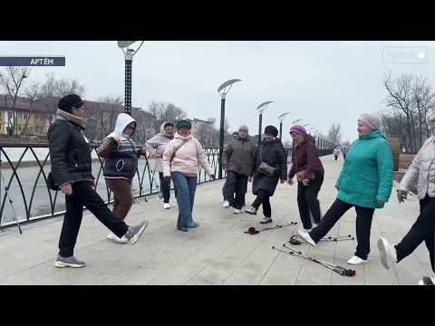 Клуб активного долголетия в Артёме, кажется, один из самых жизнерадостных в Приморье