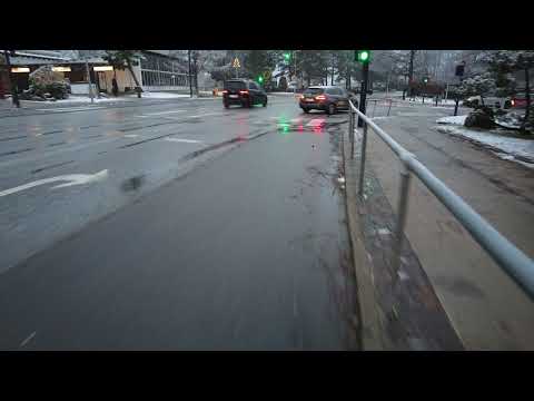 MongoTV_7945 - Del 5 - Cykler Til LIDL Dagen Før Juleaften og Køber Toiletpapair og Mad og Drikke