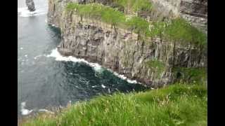 preview picture of video 'Cliffs of Moher'