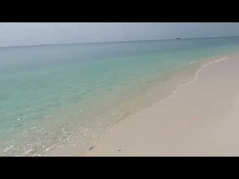 Ukulhas(Dhivehi: އުކުޅަސް), one of the inhabited islands of Alif Alif Atoll