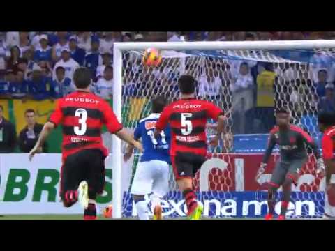 Gol espetacular de Éverton Ribeiro Cruzeiro 2x1 Flamengo 21/08/2013