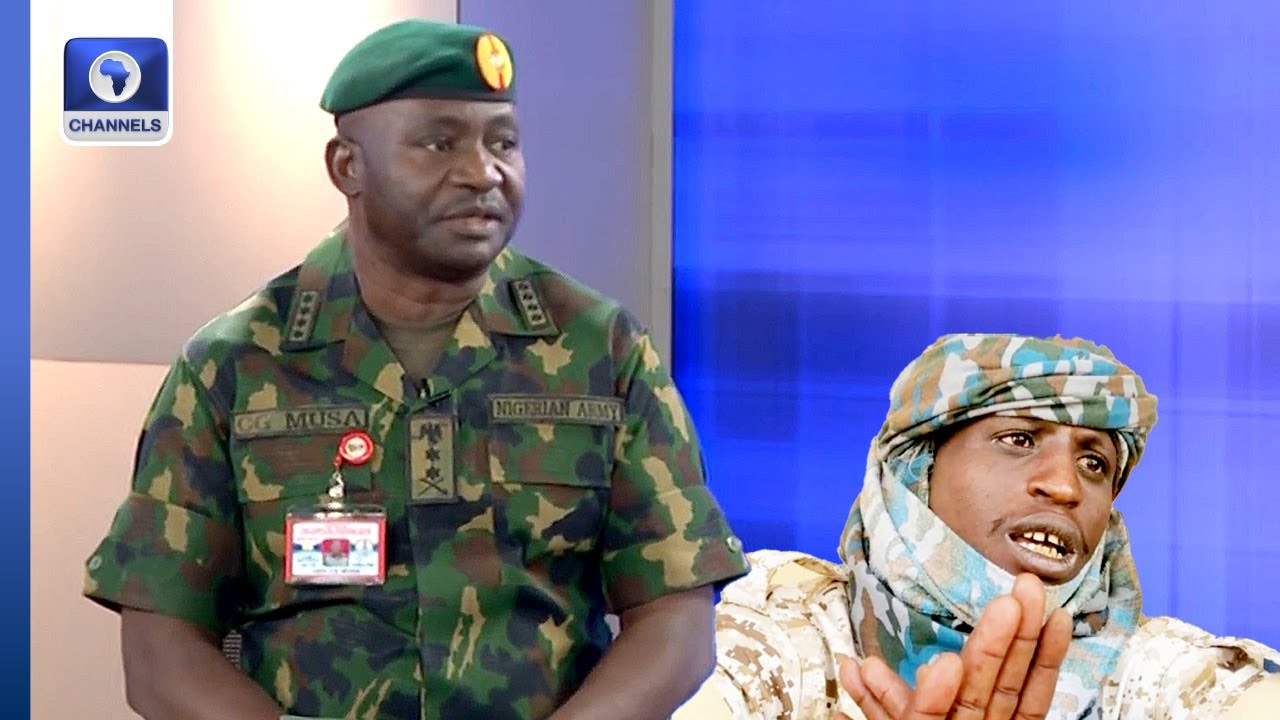 Alt Text: A detailed flowchart illustrating the five key stages of the customer journey: awareness, consideration, decisio...