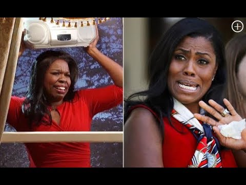 Omarosa tries crashing Trump's Christmas message in spoof of firing on 'Saturday Night Live