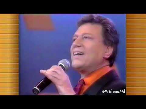 Silvio Cesar canta "O moço velho" no Especial TV Record 40 anos (1993)