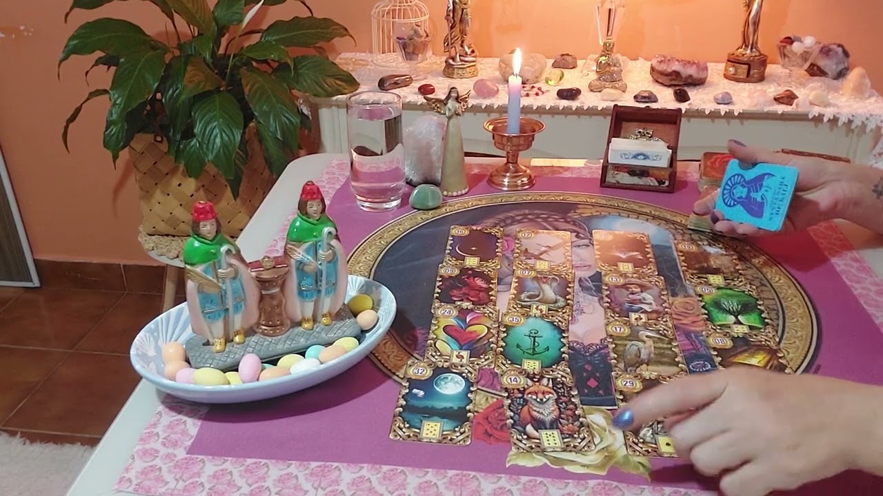 ❤️ ALGUÉM NÃO VAI TE DEIXAR EM PAZ, ESSA PESSOA VAI BATER NA SUA PORTA DESORIENTADO QUERENDO TE VER