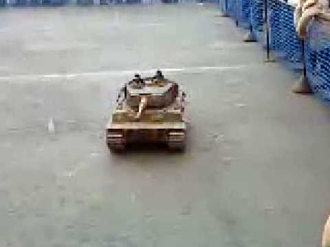 1/6 Tiger 1 in arena at alley palley (Jan 09)