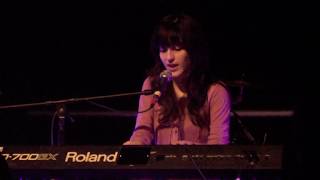 Jewelia (ft. Kye Voce) Live at the Ivy