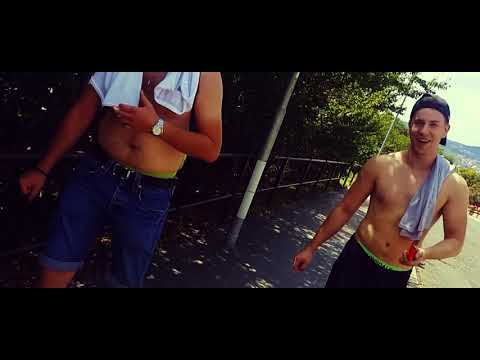 Wyindywidualizowani - Latem jubilatem