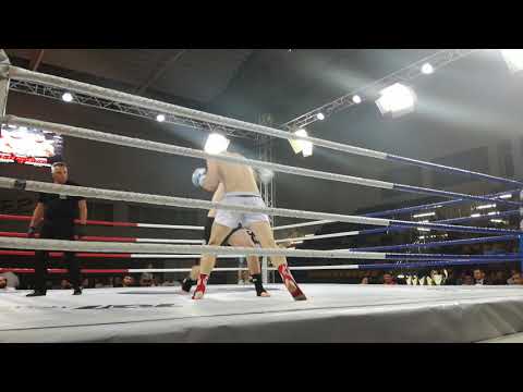 Двубой Никола Николов - Милош Джованович "Арена Шумен"