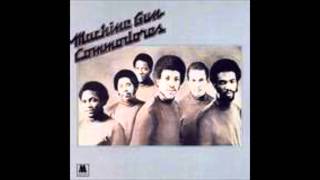 Commodores - The Assembly Line breaks