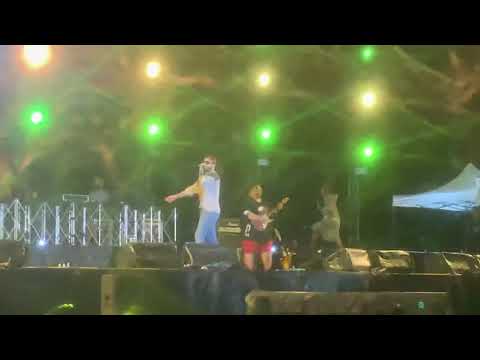 UrboyTJ - เอาดีดีดิ (DeeDeeDi) Feat. Twopee [Live]