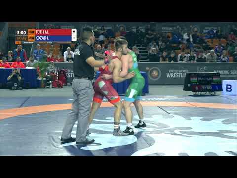 BRONZE GR - 72 kg: M. TOTH (HUN) v. I. KOZAK (HUN)