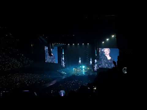 20181013 BTS in Amsterdam - Fake Love