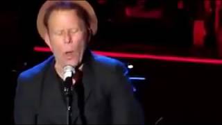 TOM WAITS-&#39;&#39;Singapore&#39;&#39;Live at Bridge School Benefit Oct 26-2013