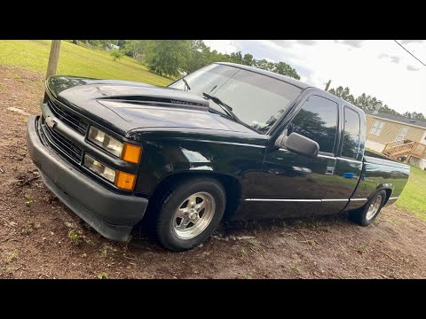1998 Chevy C1500 With Ht383e Engine Crate.