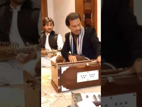 Bahader zaib qawali ka surat da Muhammad na way paida with Shakeel khan qawal at astana Alia khania.